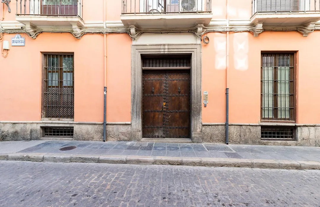 Apartamento en centro Granada calle Duquesa-1