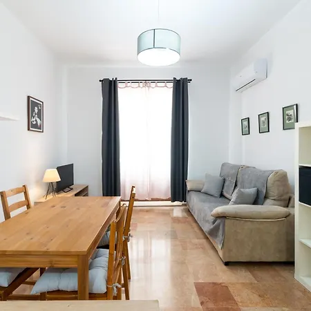 Apartamento en centro Granada calle Duquesa-2